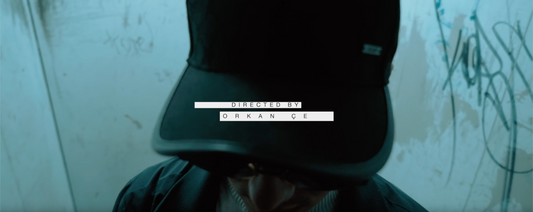 Das Musikvideo „LAK“: Perfekte Stimmung dank dem Orkan Çe LUT Pack